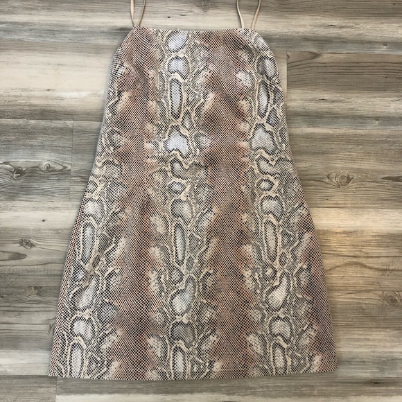 Urban Outfitters dress NWT, faux snake print, size medium - Picture 6 of 6